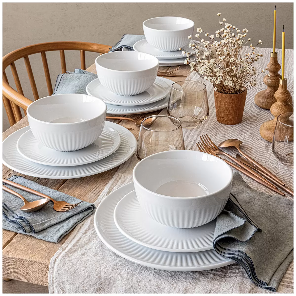 overandback Porcelain Dinnerware Set 12 Piece