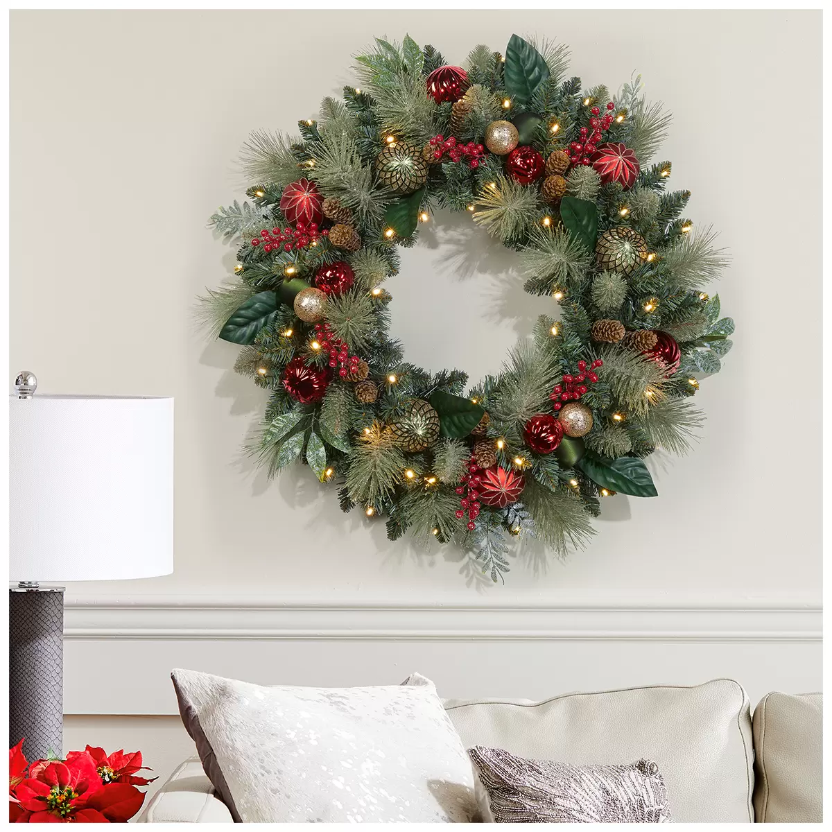 Pre-Lit Decorated Wreath Red Gold 76.2cm